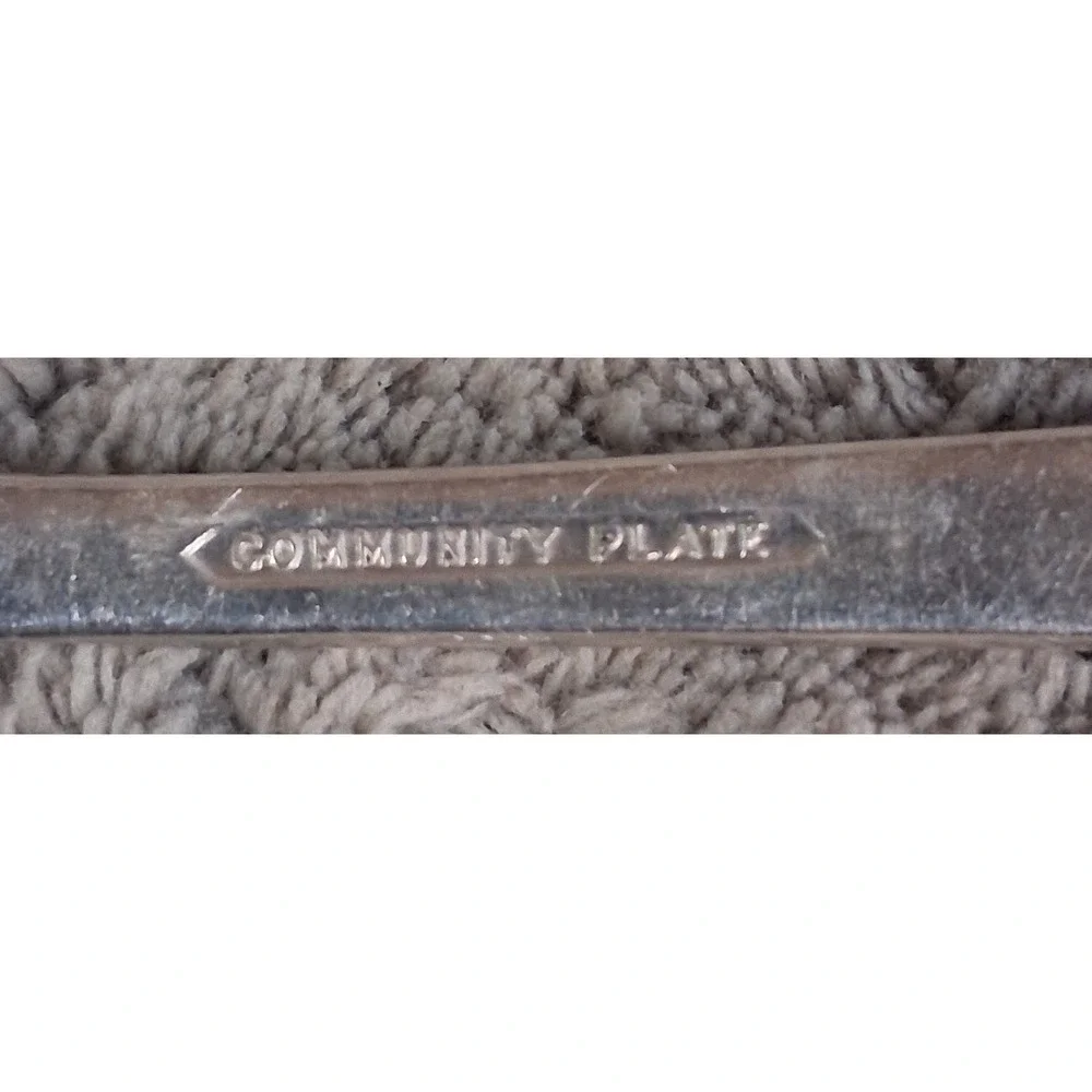 Vintage Oneida Community Coronation 1936 Silverplate Salad Forks Set of 8
